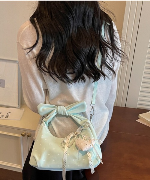 FREE STYLISTS(フリー スタイリスト)の「2WAY ドット柄 リボン ショルダーバッグ(ショルダーバッグ・レディース・ミント/ブラック・FREE)」の9枚目の写真