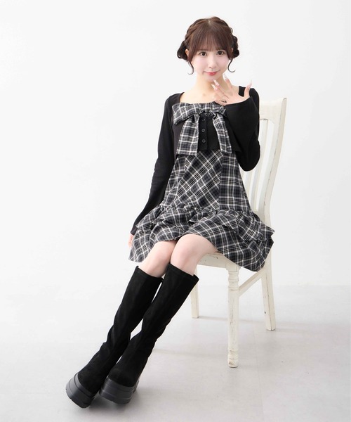 INGNI(イング)の「チェック柄リボンミニキャミワンピース+リブカーディガンセット(セットアップ・レディース・ブラウン系その他5/ブラック系3・M)」の1枚目の写真