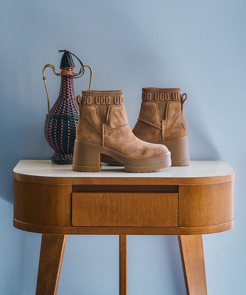 新品・未使用☆UGG アグ　ブーツ　ミュール　ブラウン セール】UGG/W MOXY CHELSEA（ブーツ）｜UGG（アグ）のファッション