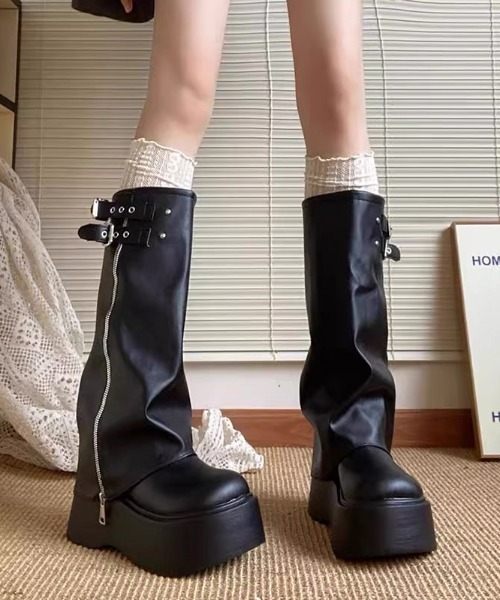 Vipoa(ヴィポア)の「Volume cover long boots(ブーツ・レディース・ブラック/ブラウン・SMALL/MEDIUM/LARGE)」の18枚目の写真