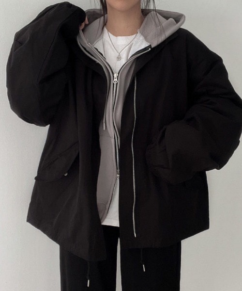 NANEA(ナネア)の「ハイネックブルゾン(ブルゾン・レディース・ブラック/カーキ・MEDIUM/LARGE)」の3枚目の写真