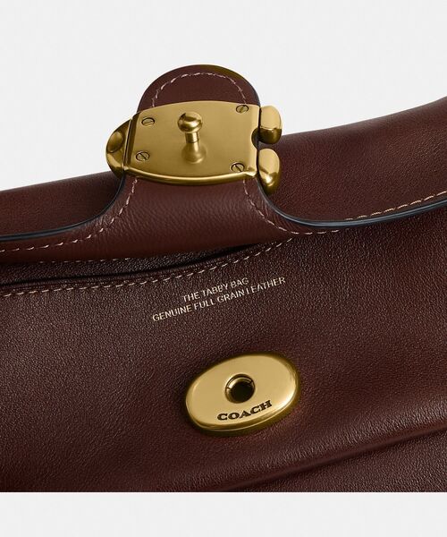 COACH(コーチ)の「ソフト タビー ショルダー バッグ 20(ショルダーバッグ・レディース・ブラウン系その他・ONE)」の12枚目の写真