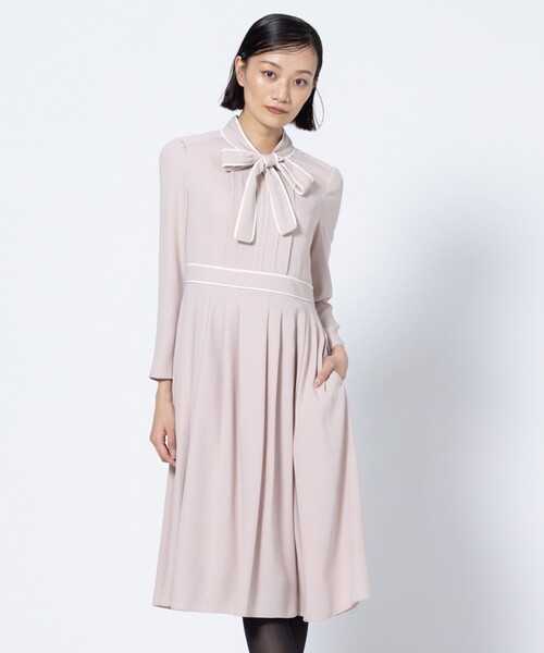 TOCCA(トッカ)の「COLOR DUO ドレス(ワンピース・レディース・サックスブルー系/ピンク系・0/2/4/6)」の2枚目の写真