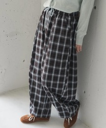 ネルチェック素材カーブパンツ
