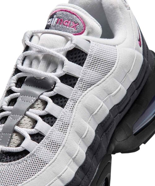 NIKE(ナイキ)の「ナイキ エア マックス 95 ビッグバブル "OG" メンズシューズ / Nike Air Max 95 Big Bubble "OG" Men's Shoes HM4740-016 Photon Dust(スニーカー・メンズ・グレー系その他・25.5/27.5/27/26.5/26/28/28.5)」の7枚目の写真