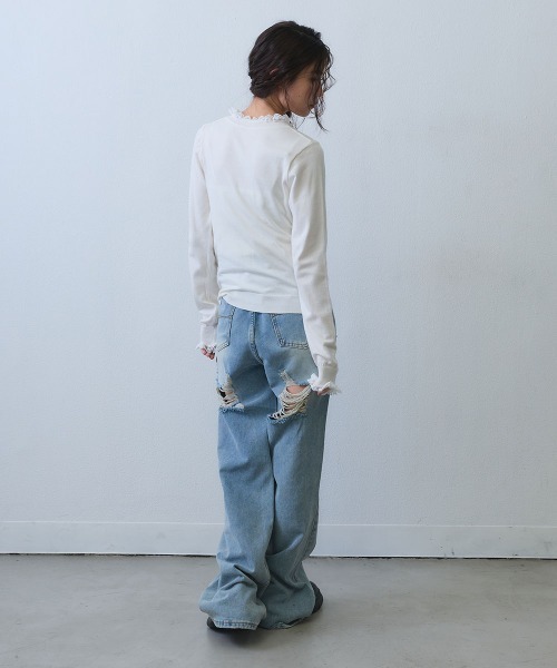 Clum(クルム)の「pearl button lace trim knit top / パールボタンレーストリムニットトップス(Tシャツ/カットソー・レディース・ホワイト/ブラック・FREE)」の8枚目の写真
