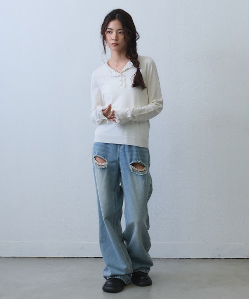 Clum(クルム)の「pearl button lace trim knit top / パールボタンレーストリムニットトップス(Tシャツ/カットソー・レディース・ホワイト/ブラック・FREE)」の15枚目の写真