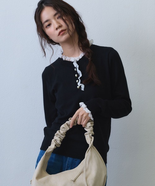 Clum(クルム)の「pearl button lace trim knit top / パールボタンレーストリムニットトップス(Tシャツ/カットソー・レディース・ホワイト/ブラック・FREE)」の18枚目の写真
