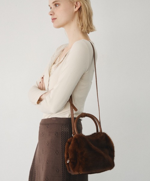 Crisp(クリスプ)の「2way square fur mini bag / 2wayスクエアファーミニバッグ(ハンドバッグ・レディース・ブラウン/アイボリー・FREE)」の1枚目の写真