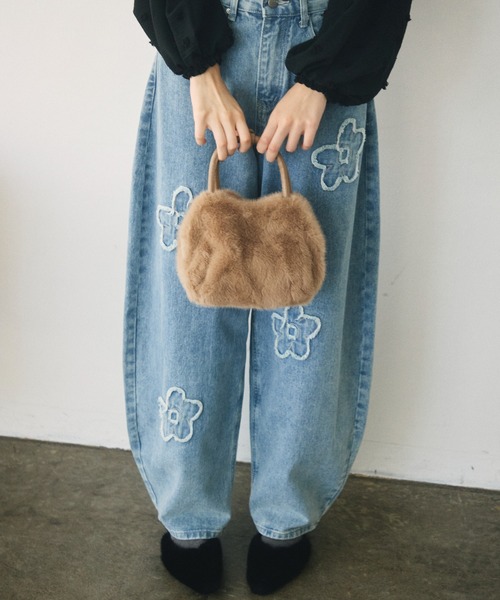 Crisp(クリスプ)の「2way square fur mini bag / 2wayスクエアファーミニバッグ(ハンドバッグ・レディース・ブラウン/アイボリー・FREE)」の11枚目の写真