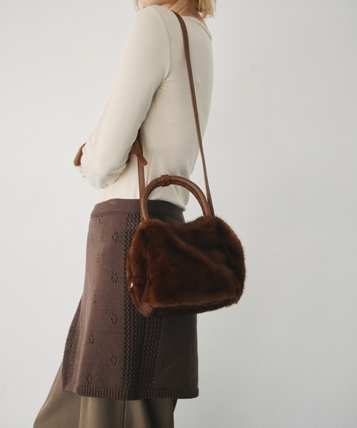 Crisp(クリスプ)の「2way square fur mini bag / 2wayスクエアファーミニバッグ(ハンドバッグ・レディース・ブラウン/アイボリー・FREE)」の7枚目の写真
