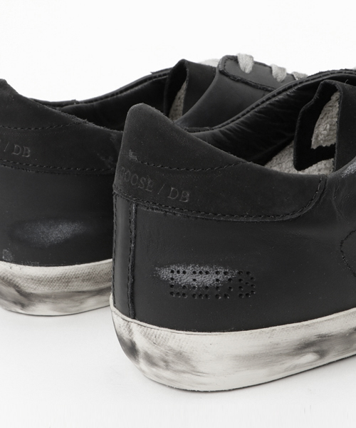 GOLDEN GOOSE（ゴールデングース）の「GOLDEN GOOSE DELUXE BRAND レザーローカットスニーカー GCOMS590（スニーカー・メンズ・ホワイト/ブラック・42/41）」の10枚目の写真