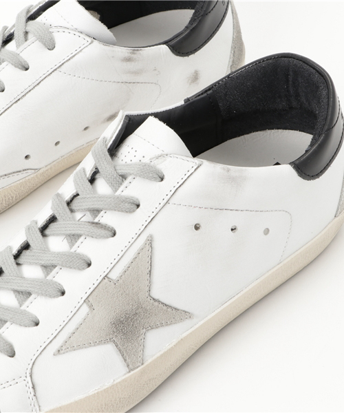 GOLDEN GOOSE（ゴールデングース）の「GOLDEN GOOSE DELUXE BRAND レザーローカットスニーカー GCOMS590（スニーカー・メンズ・ホワイト/ブラック・42/41）」の11枚目の写真