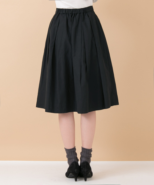 URBAN RESEARCH（アーバンリサーチ）の「 UR ピーチギャザーフレアスカート（スカート・レディース・キャメル/ベージュ/スミクロ・FREE）」の9枚目の写真