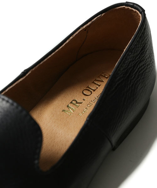 MR.OLIVE(ミスターオリーブ)の「WATER PROOF SHIRINK LEATHER / OPERA SLIP-ON SHOES(オペラスリッポン シューズ)(スリッポン・メンズ・ベージュ/ブラウン/ブラック/ネイビー/ブルー・MEDIUM/SMALL/LARGE)」の11枚目の写真