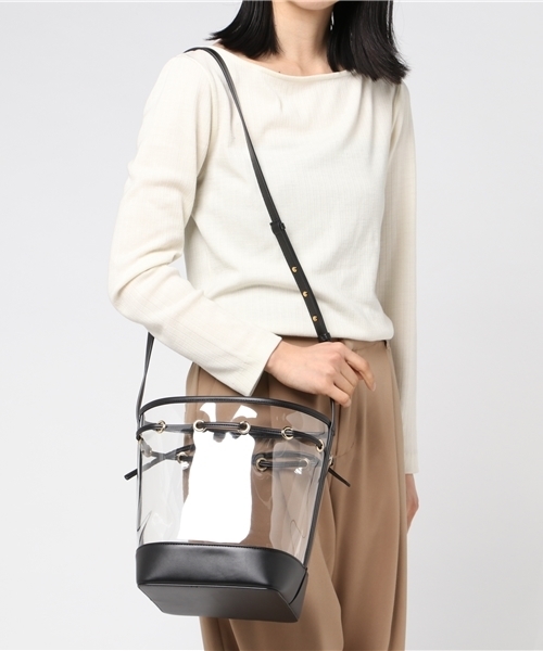 VASIC ショルダーバッグ Amazon.co.jp: ヴァジック シティ VASIC CITY レザー ショルダー