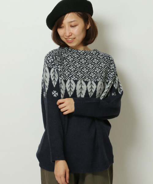 LBC（エルビーシー）の「リーフジャガードプルオーバー（ニット/セーター・レディース・オフホワイト/ネイビー・MEDIUM/LARGE）」の2枚目の写真