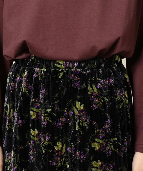 BEAUTY&YOUTH UNITED ARROWS（ビューティーアンドユースユナイテッドアローズ）の「BY ベロアプリントマキシスカート（スカート・レディース・ダークブラウン/ネイビー・FREE）」の7枚目の写真