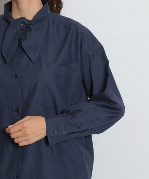 niko and...（ニコアンド）の「ノットカラービッグシャツ（シャツ/ブラウス・レディース・ブラック/ネイビー/オフホワイト・MEDIUM/LARGE）」の13枚目の写真