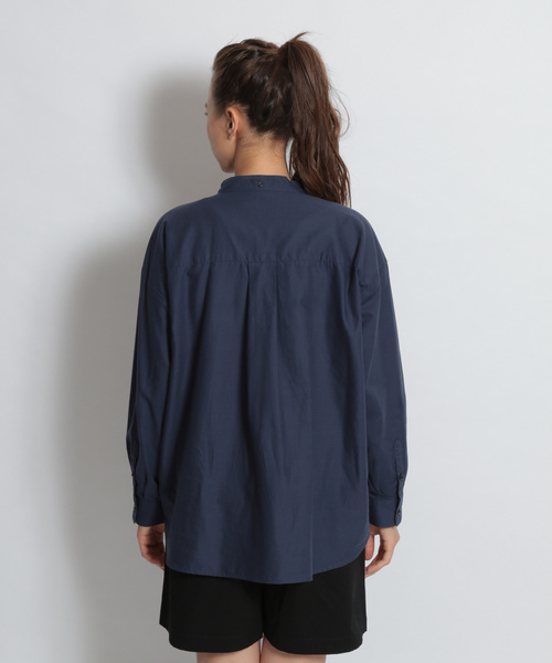 niko and...（ニコアンド）の「ノットカラービッグシャツ（シャツ/ブラウス・レディース・ブラック/ネイビー/オフホワイト・MEDIUM/LARGE）」の17枚目の写真