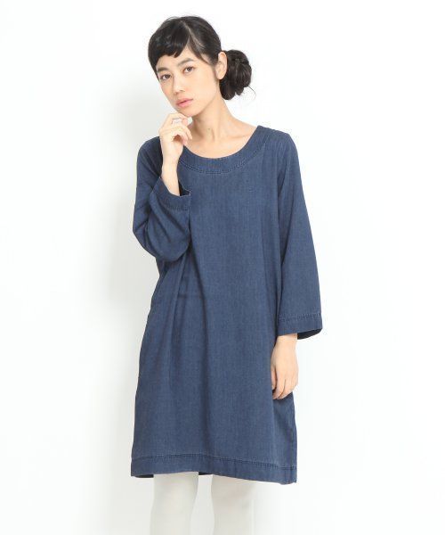 GLOBAL WORK(グローバルワーク)の「【GLOBALWORK】デニムクルーワンピース/529465(ワンピース・レディース・ネイビー/ブルー・LARGE/SMALL/MEDIUM)」の1枚目の写真