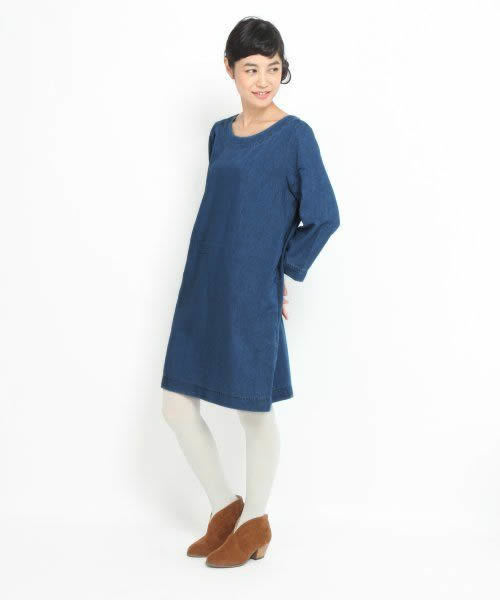 GLOBAL WORK(グローバルワーク)の「【GLOBALWORK】デニムクルーワンピース/529465(ワンピース・レディース・ネイビー/ブルー・LARGE/SMALL/MEDIUM)」の5枚目の写真