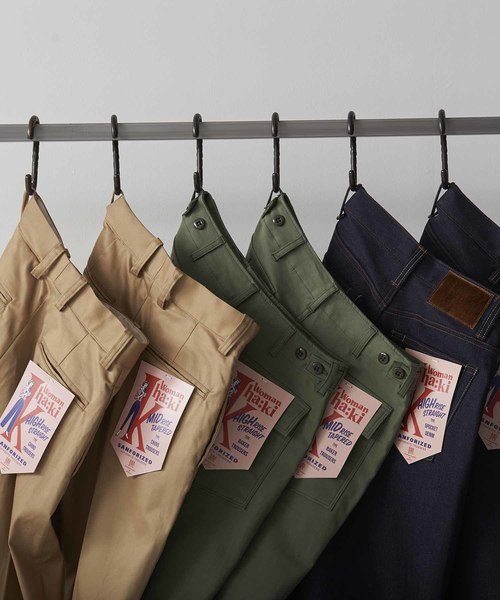 kha:ki（カーキ）の「「KHA:KI / カーキ」MIDRISE TAPERD CHINO　ミッドライズテーパードチノパンツ（チノパンツ・レディース・カーキ/ベージュ・1/2/0）」の16枚目の写真