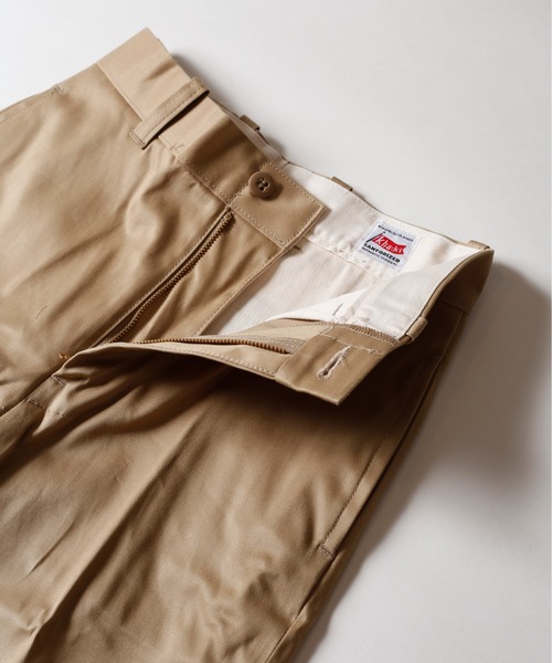 kha:ki（カーキ）の「「KHA:KI / カーキ」MIDRISE TAPERD CHINO　ミッドライズテーパードチノパンツ（チノパンツ・レディース・カーキ/ベージュ・1/2/0）」の20枚目の写真
