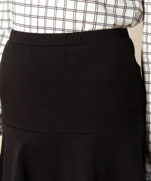 BEAUTY&YOUTH UNITED ARROWS（ビューティーアンドユースユナイテッドアローズ）の「BYSF スウェットフレアスカート ◆（スカート・レディース・ブラック/ライトグレー・フリー）」の4枚目の写真