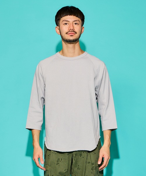 WALLA WALLA SPORT（ワラワラスポーツ）の「3/4 BASEBALL TEE SOLID / 3/4 ベースボールT ソリッド（Tシャツ/カットソー・メンズ・パープル/ブラック/ホワイト/ベージュ/モカ/チャコール/インディゴブルー/ブラック系その他/ブルー系その他/アイボリー/ネイビー/ピンク系その他/ダークカーキ/グリーン系その他/ブルー系その他2/アーミー/ブラウン系その他/ブルー系その他3/ピンク系その他2/その他/イエロー/グリーン/オレンジ/ロイヤルブルー/グリーン系その他2/ピンクベージュ/バイオレット/オレンジ系その他/モーブ系/レッド系その他2/グレイッシュベージュ/ピンク系その他3/黄土色系/ライトグレー系1/グレイッシュブルー/黄土色系1/エメラルドブルー/マジェンタ/マスタード/レンガ/グリーン系その他3/グレー/ダークブラウン/グリーン系その他4/ワイン系2/イエロー系その他3・SMALL/MEDIUM/LARGE/X-LARGE/XX-LARGE/XXX-LARGE）」の6枚目の写真