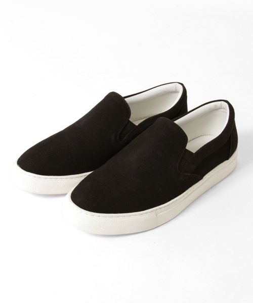 URBAN RESEARCH DOORS MENS（アーバンリサーチ ドアーズ メンズ）の「DOORS　Slip-on（スニーカー・メンズ・ブラック/ネイビー/キャメル・42/41/43）」の2枚目の写真