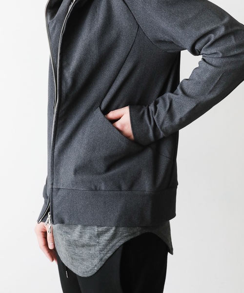 ATTACHMENT（アタッチメント）の「スーパーストレッチメリルハイテンションツイル　ZIP UP パーカー（パーカー・メンズ・グレー系その他・1/2/3）」の9枚目の写真