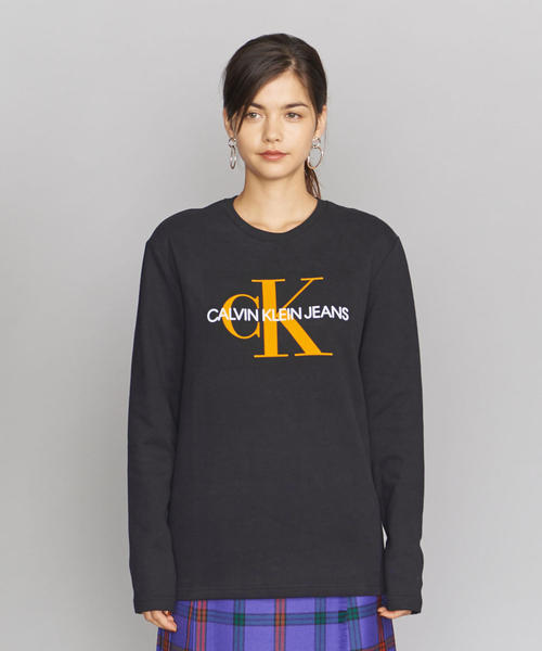 BEAUTY&YOUTH UNITED ARROWS(ビューティーアンドユースユナイテッドアローズ)の「<Calvin Klein Jeans>モノグラムロングスリーブTシャツΨ(Tシャツ/カットソー・レディース・ブラック・SMALL)」の2枚目の写真