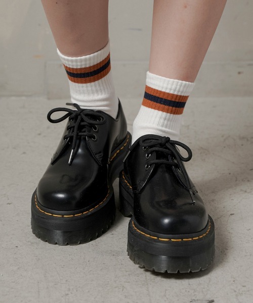 SPINNS（スピンズ）の「リブ ラインソックス（ソックス/靴下・レディース・ホワイト×ブラック/ホワイト×カーキブラウン/ホワイト×パープル/ホワイト×レッド/ブラック×ホワイト/オレンジ系その他/ベージュ系その他/ホワイト×グリーン・ONESIZE）」の8枚目の写真