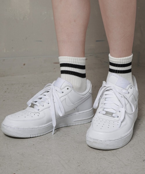 SPINNS（スピンズ）の「リブ ラインソックス（ソックス/靴下・レディース・ホワイト×ブラック/ホワイト×カーキブラウン/ホワイト×パープル/ホワイト×レッド/ブラック×ホワイト/オレンジ系その他/ベージュ系その他/ホワイト×グリーン・ONESIZE）」の12枚目の写真