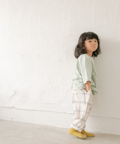 LOWRYS FARM（ローリーズファーム）の「レタリングＴＥＥ　876016（Tシャツ/カットソー・キッズ・ブラック/オフホワイト/グリーン系その他/ベージュ・MEDIUM/X-LARGE/LARGE）」の17枚目の写真