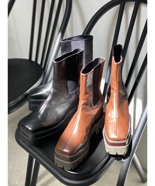 EVRIS(エヴリス)の「サイドゴアブーツ(ブーツ・レディース・ブラック/ブラウン・LARGE/SMALL/MEDIUM)」の10枚目の写真