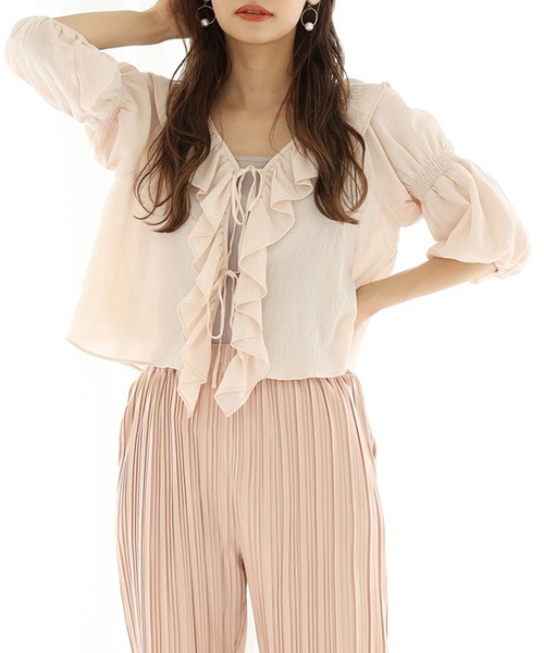 one after another NICE CLAUP（ワンアフターアナザーナイスクラップ）の「コットンフリル羽織り（シャツ/ブラウス・レディース・オフホワイト/イエロー系その他/ピンクベージュ・FREE）」の3枚目の写真