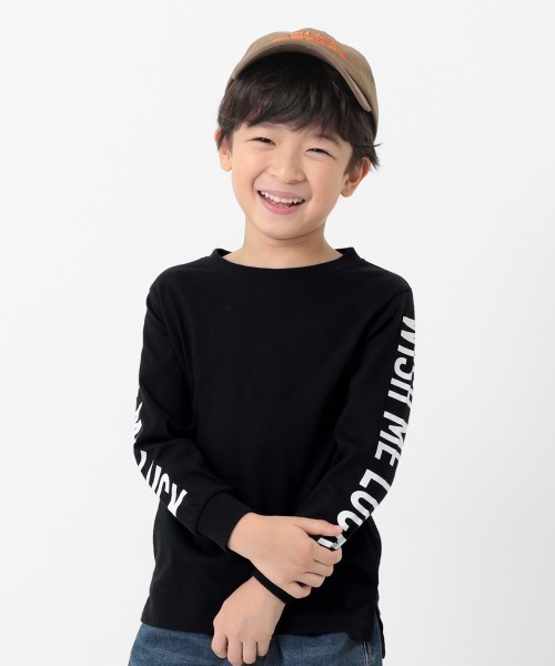 devirock(デビロック)の「袖プリント長袖Tシャツ(Tシャツ/カットソー・キッズ・キャメル/ブラック/スミクロ/ダークベージュ/ブラック系その他2/ブルー系その他・130cm/110cm/160cm/100cm/120cm/150cm/140cm)」の3枚目の写真