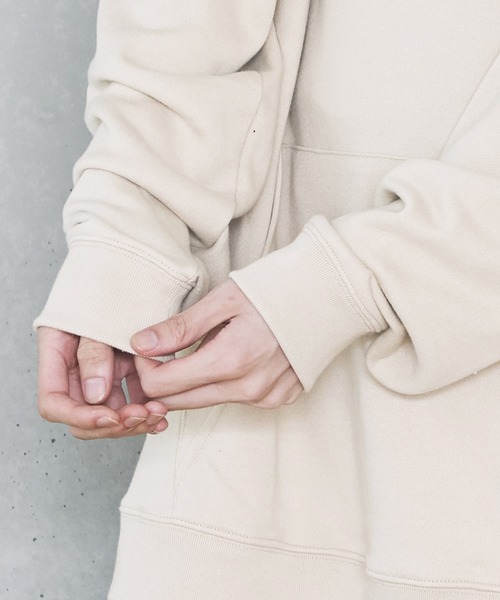 KANGOL（カンゴール）の「KANGOL カンゴール  別注 バックプリント スーパービッグシルエットプルオーバーパーカー（パーカー・メンズ・ダークグリーン/ホワイト/ブラック/ワイン/サンドベージュ/ベージュ・FREE）」の16枚目の写真