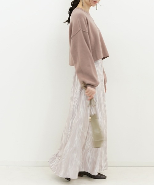 archives(アルシーヴ)の「短丈ニットプルオーバー(ニット/セーター・レディース・モカ/アイボリー/チャコールグレー/ピンクベージュ/ブルー・MEDIUM)」の12枚目の写真