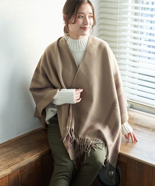 ROPE' PICNIC（ロペピクニック）の「サイドチェックストールポンチョ（マフラー・レディース・ベージュ系その他/キナリ・FREE）」の2枚目の写真