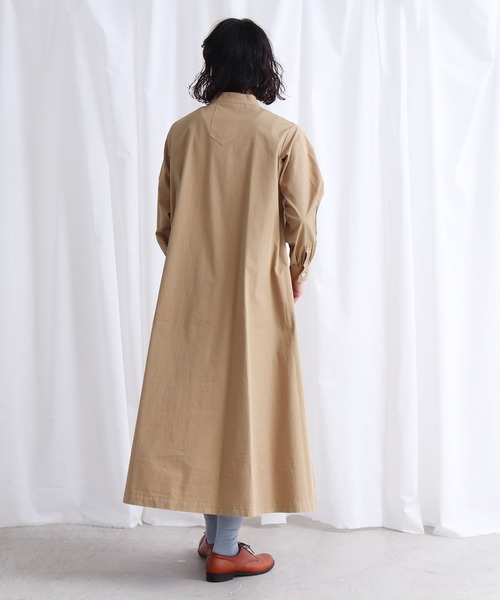Lene（レネ）の「メイリーギャバ マチ付きコートワンピース