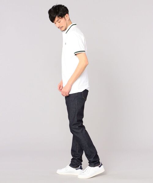 フレッドペリーポロシャツ　ブラック✖️ホワイト FRED PERRY フレッドペリー TWIN TIPPED SHIRT 2本ライン