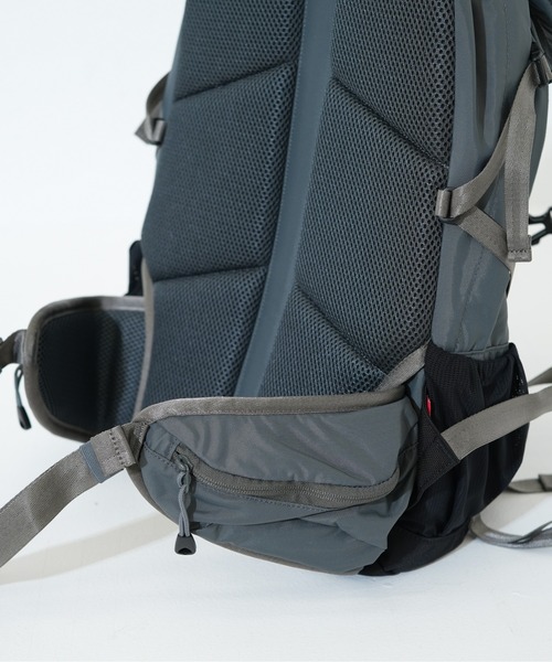 COLEMAN(コールマン)の「【Coleman / コールマン】AITHRIA 25 エスリア(バックパック/リュック・レディース・グレー/ブラック/ホワイト・FREE)」の7枚目の写真