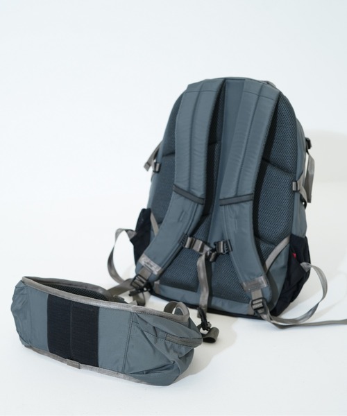 COLEMAN(コールマン)の「【Coleman / コールマン】AITHRIA 25 エスリア(バックパック/リュック・レディース・グレー/ブラック/ホワイト・FREE)」の5枚目の写真