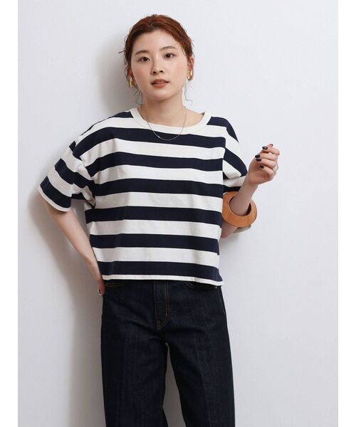 Ungrid(アングリッド)の「ワイドピッチボーダーショートTee(Tシャツ/カットソー・レディース・グリーン/ネイビー/ベージュ・FREE)」の14枚目の写真