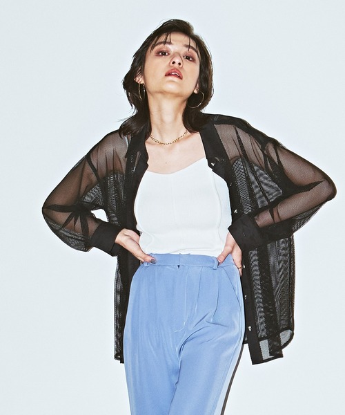 Avvenente(アベネンテ)の「【Avvenente】メッシュオーバーシャツ(シャツ/ブラウス・レディース・ブラック/ライトベージュ/テラコッタ・M)」の9枚目の写真