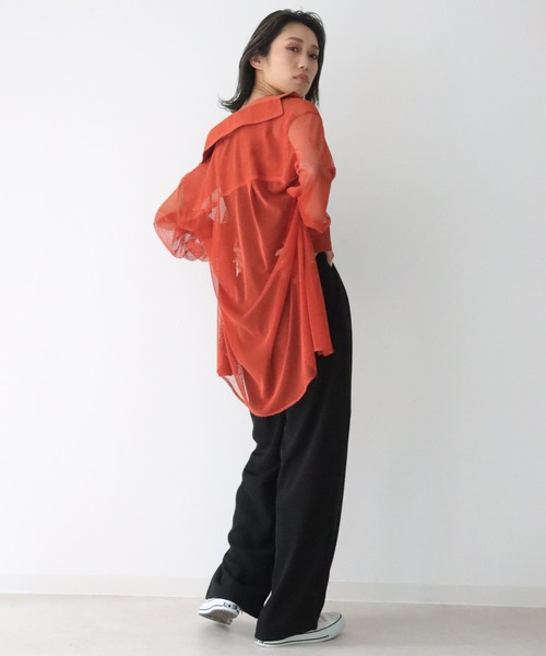 Avvenente(アベネンテ)の「【Avvenente】メッシュオーバーシャツ(シャツ/ブラウス・レディース・ブラック/ライトベージュ/テラコッタ・M)」の22枚目の写真