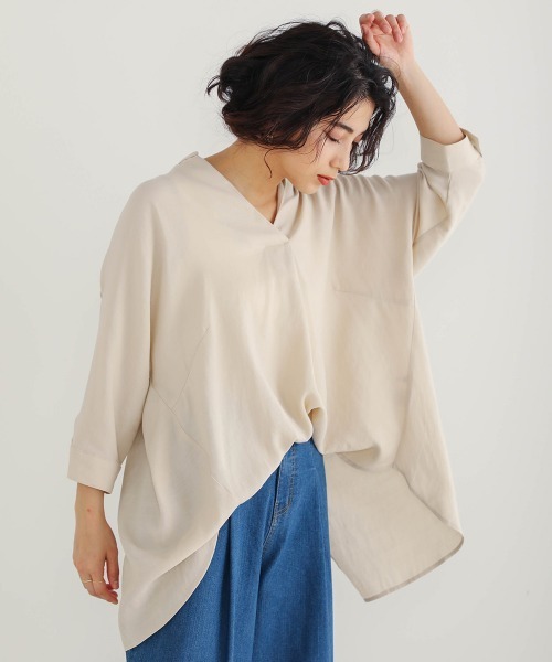 Bou Jeloud（ブージュルード）の「清涼感あるさらさら素材◆スキッパーブラウス（シャツ/ブラウス・レディース・ブラック/ベージュ/カーキ/ブルー・38）」の5枚目の写真